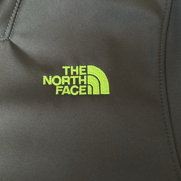 The North Face Boys Small Jacket (7/8) - Picture 3 of 4